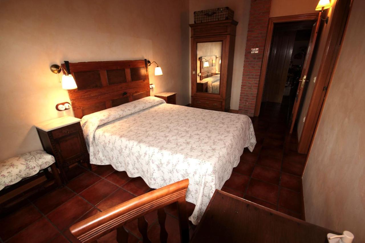 Casa Rural El Meson Briones Exterior photo